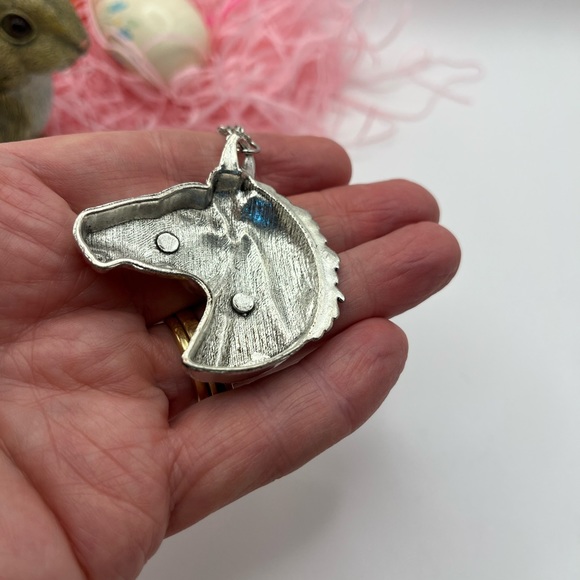 692-MTT Big Horse Silver Metal Color Head Pendant Necklace - Picture 4 of 9
